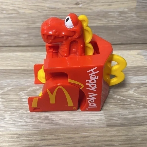 McDonald’s Vintage dinosaur Happy meal transformers toys rare 90s kids toys euc - Picture 4 of 12
